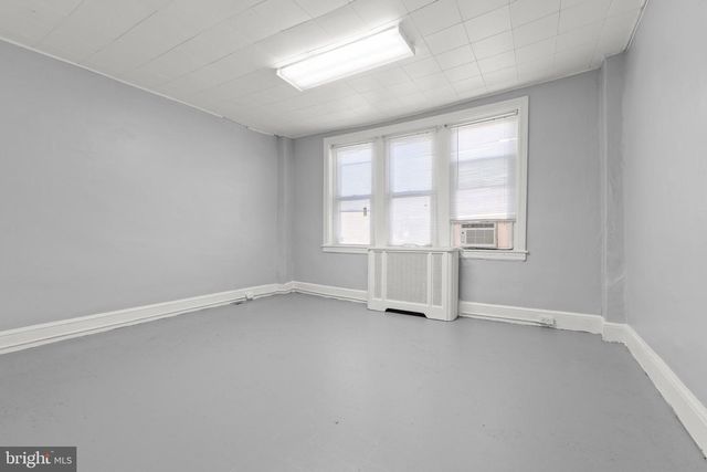 1513 MT EPHRAIM, Camden, NJ 08104