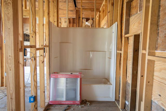 905 N Texas St, Deridder, LA 70634