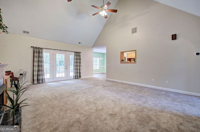 20 Spring Lake Trail NE, White, GA 30184