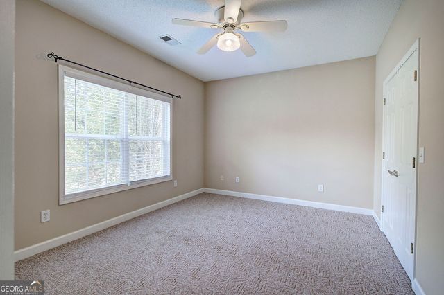 20 Spring Lake Trail NE, White, GA 30184