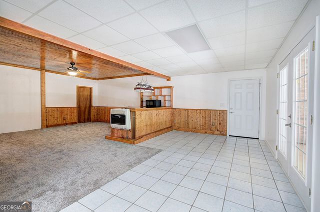 20 Spring Lake Trail NE, White, GA 30184