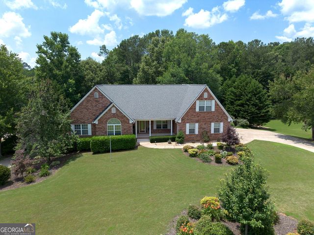 20 Spring Lake Trail NE, White, GA 30184