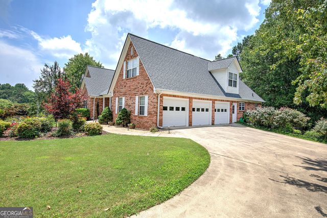 20 Spring Lake Trail NE, White, GA 30184
