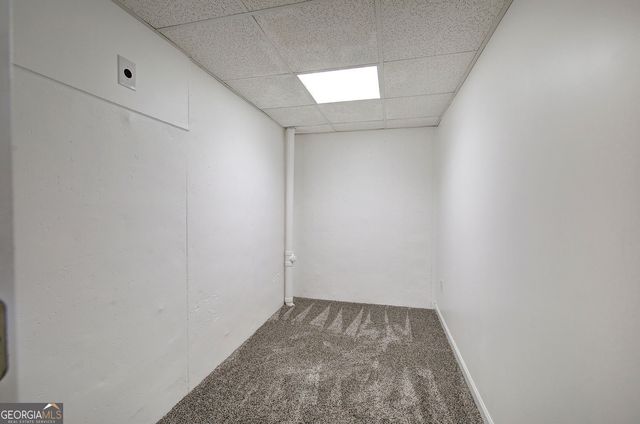 20 Spring Lake Trail NE, White, GA 30184