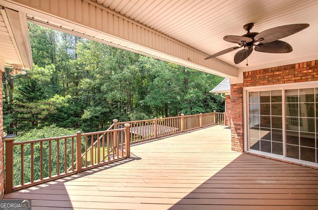 20 Spring Lake Trail NE, White, GA 30184