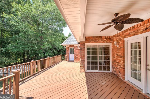 20 Spring Lake Trail NE, White, GA 30184