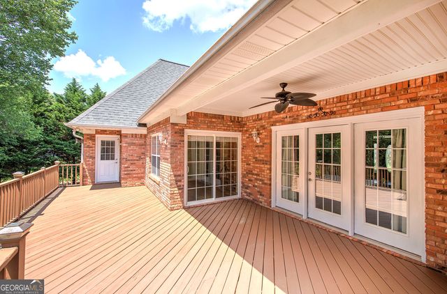 20 Spring Lake Trail NE, White, GA 30184