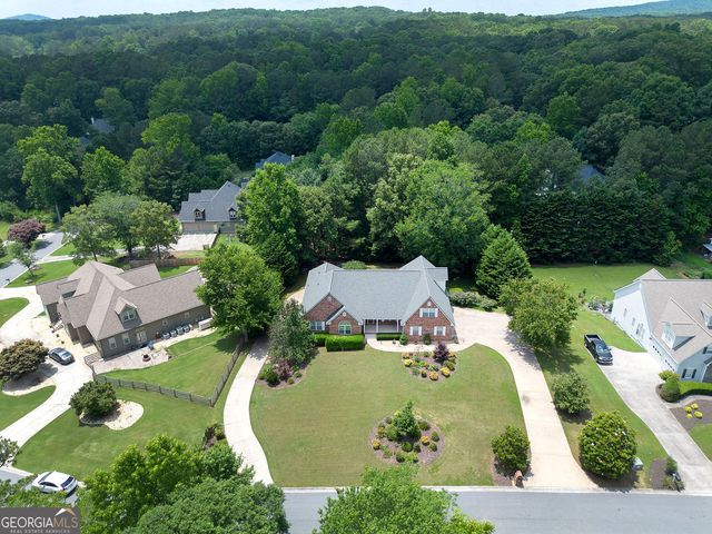 20 Spring Lake Trail NE, White, GA 30184