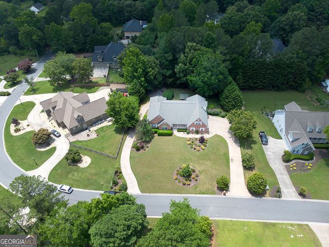 20 Spring Lake Trail NE, White, GA 30184