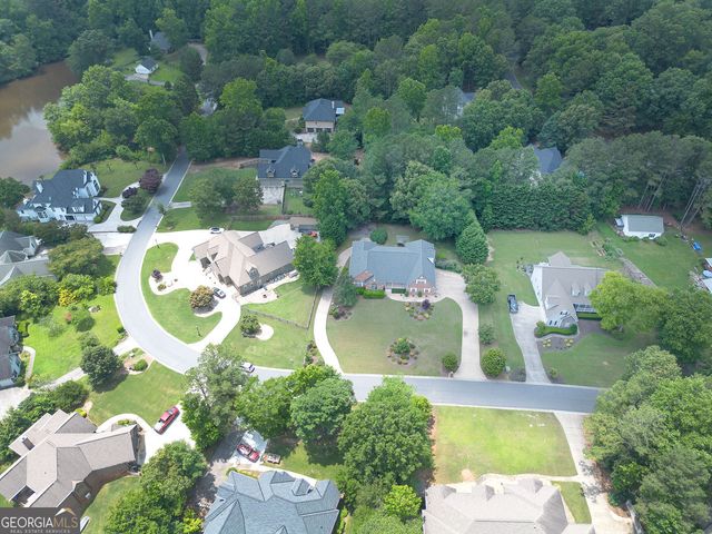 20 Spring Lake Trail NE, White, GA 30184