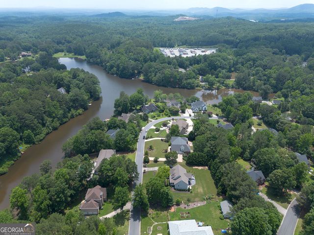 20 Spring Lake Trail NE, White, GA 30184