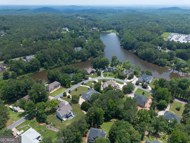 20 Spring Lake Trail NE, White, GA 30184