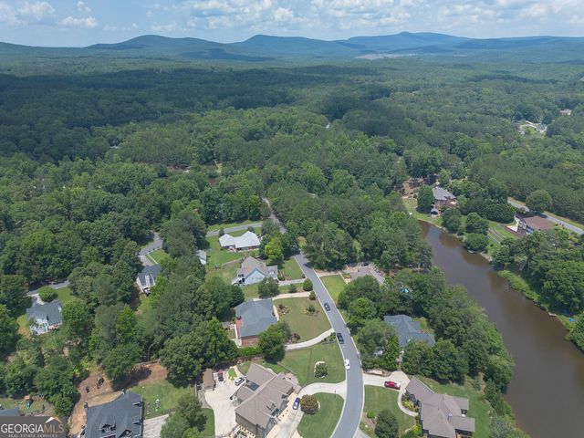 20 Spring Lake Trail NE, White, GA 30184