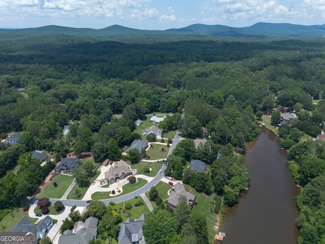 20 Spring Lake Trail NE, White, GA 30184