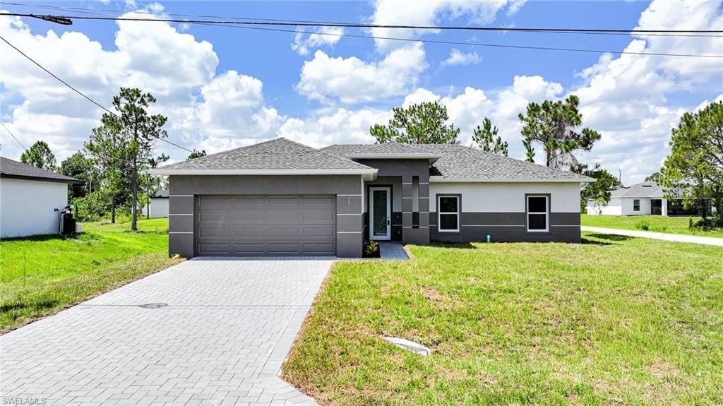 2819 32nd ST W, LEHIGH ACRES, FL 33971 — exterior