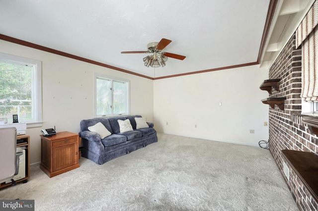 1970 HAMPTON RD, York, PA 17408