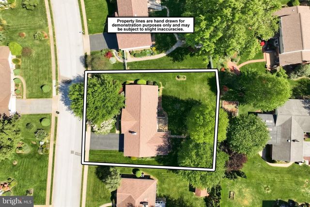 1970 HAMPTON RD, York, PA 17408