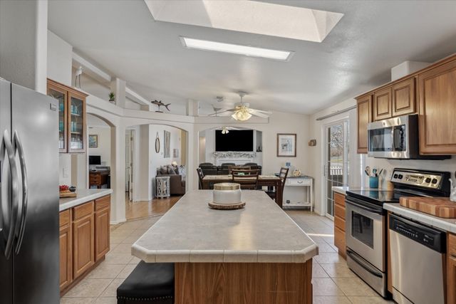 10165 Northlake Circle, Kemp, TX 75143