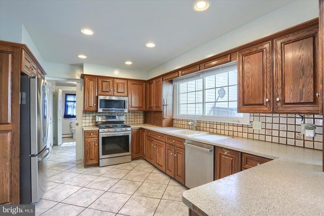 232 WINDING WAY, Camp Hill, PA 17011