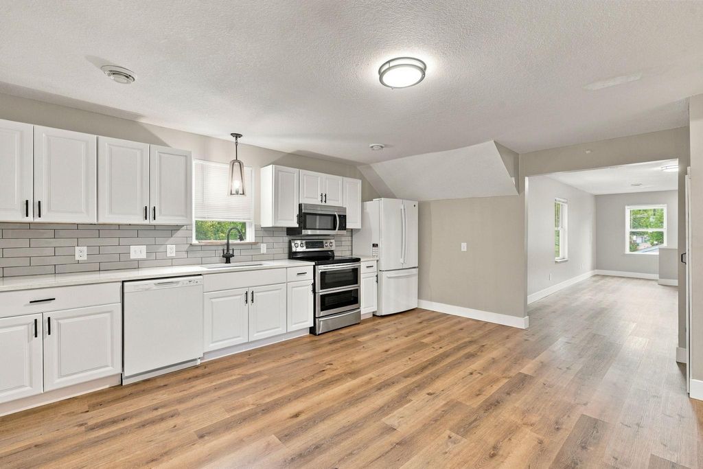 3813 Brunswick Avenue S, Saint Louis Park, MN 55416 — photo 5