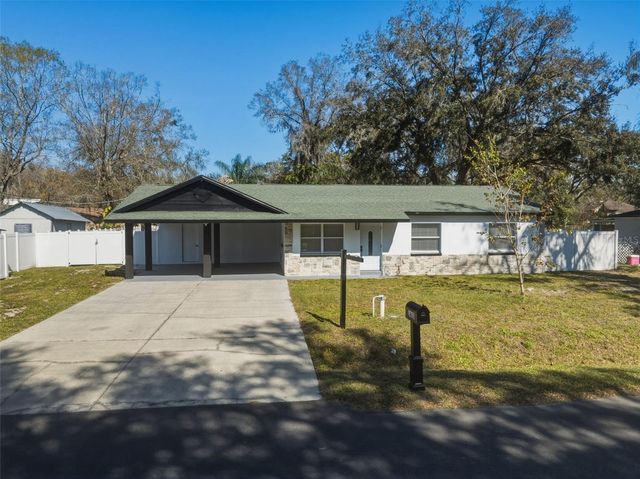1413 MAY STREET, Lutz, FL 33548