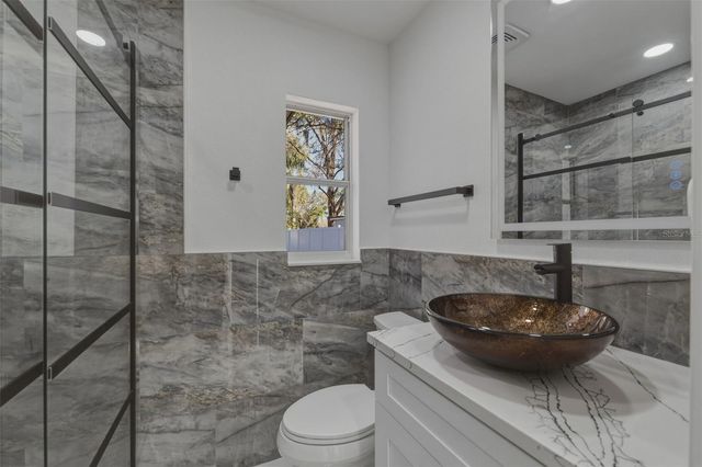 1413 MAY STREET, Lutz, FL 33548