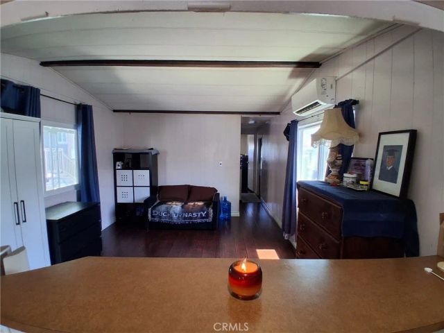 10471 Glenoaks 58, Pacoima, CA 91331