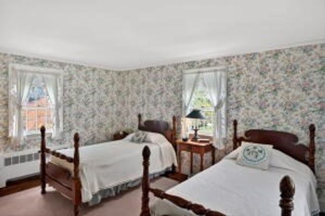 148 Seapine Rd, Chatham, MA 02650