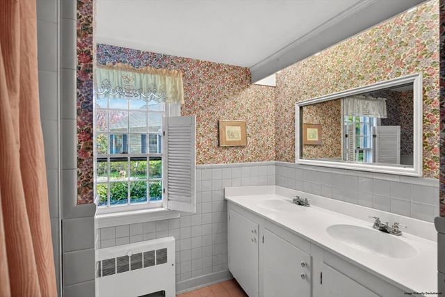 148 Seapine Rd, Chatham, MA 02650