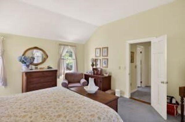 148 Seapine Rd, Chatham, MA 02650