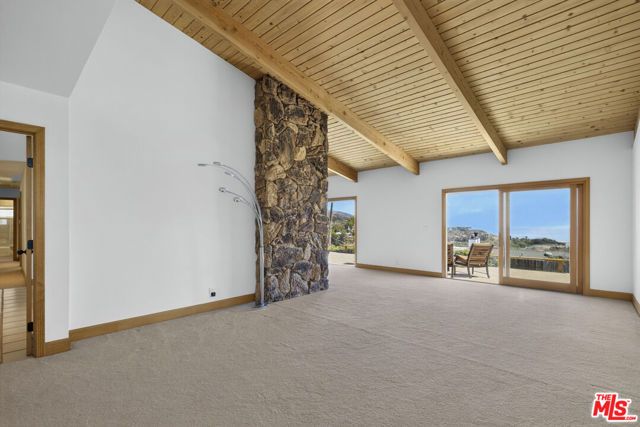 23907 Malibu Knolls Road, Malibu, CA 90265