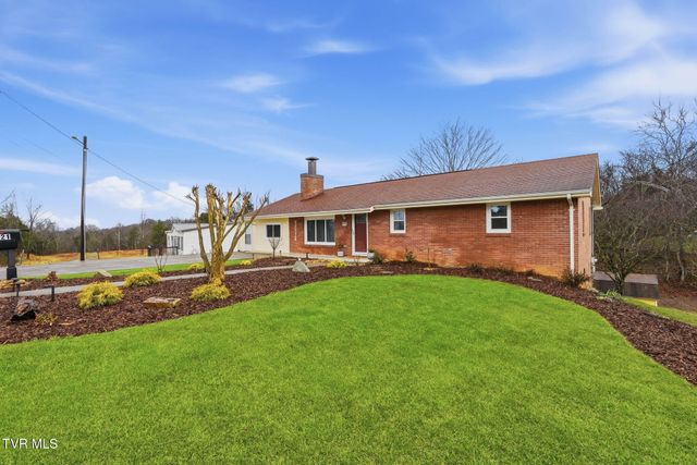 121 Chateaugay Road, Kingsport, TN 37660