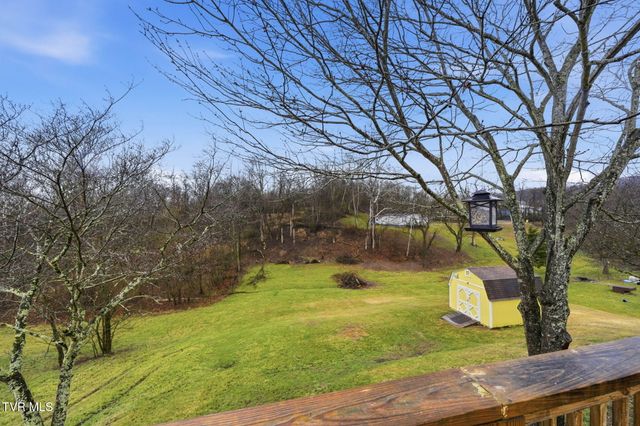 121 Chateaugay Road, Kingsport, TN 37660