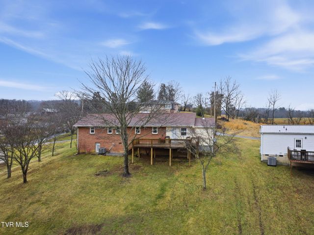 121 Chateaugay Road, Kingsport, TN 37660