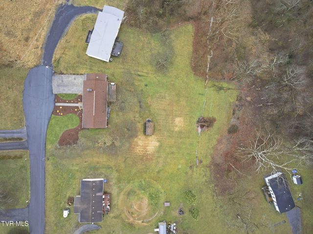 121 Chateaugay Road, Kingsport, TN 37660