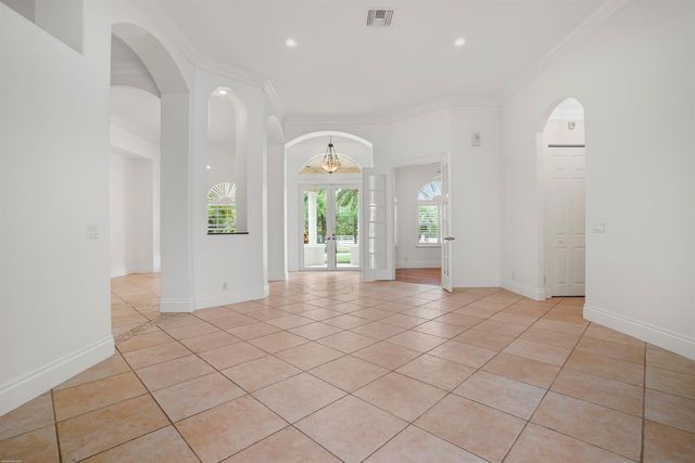 2560 Buck Ridge Trail, Loxahatchee, FL 33470