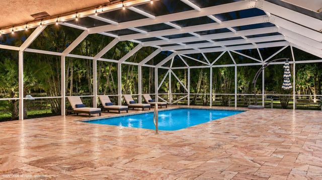 2560 Buck Ridge Trail, Loxahatchee, FL 33470