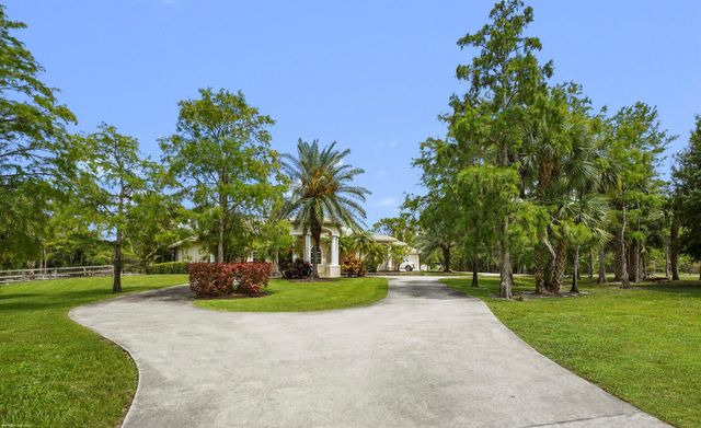 2560 Buck Ridge Trail, Loxahatchee, FL 33470