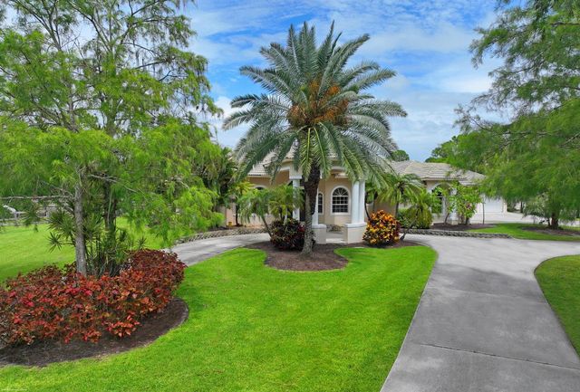 2560 Buck Ridge Trail, Loxahatchee, FL 33470