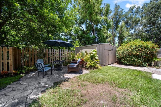 1372 S HILLCREST AVENUE, Clearwater, FL 33756