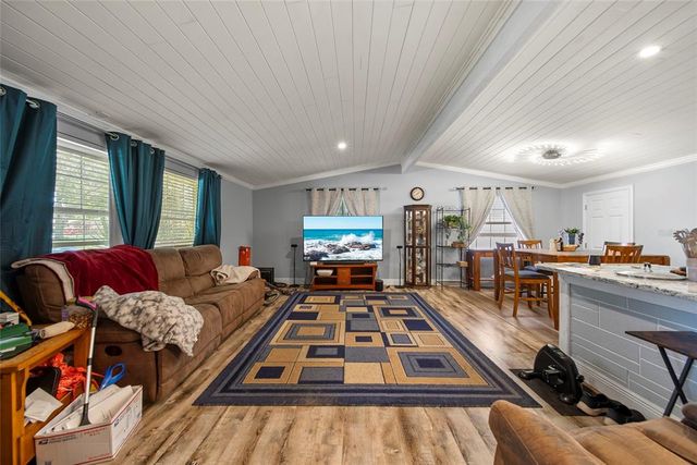1372 S HILLCREST AVENUE, Clearwater, FL 33756