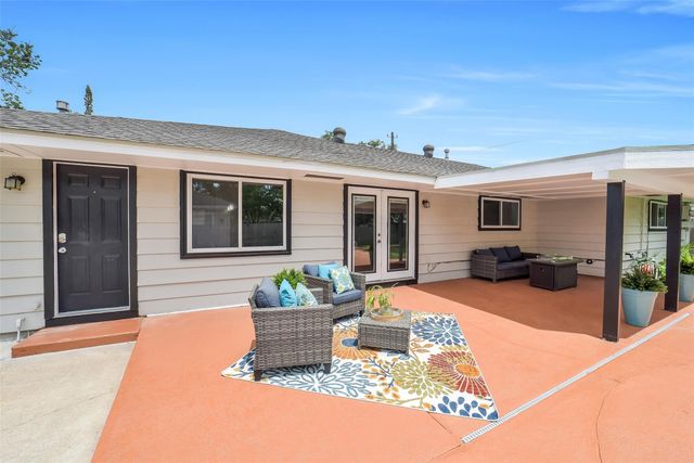 9003 Pitner Road, Houston, TX 77080