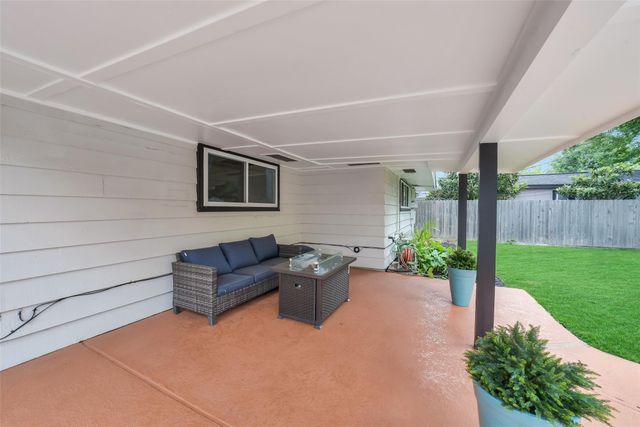 9003 Pitner Road, Houston, TX 77080