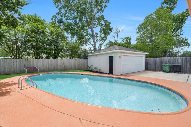 9003 Pitner Road, Houston, TX 77080