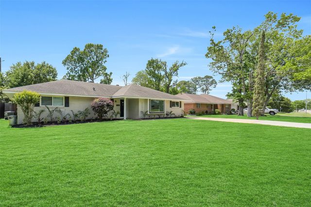 9003 Pitner Road, Houston, TX 77080