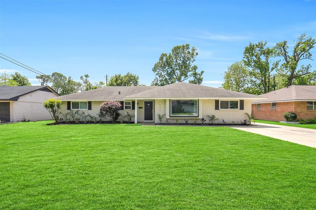 9003 Pitner Road, Houston, TX 77080