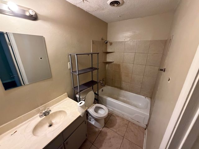 4474 SPRING GLEN DR, Memphis, TN 38128