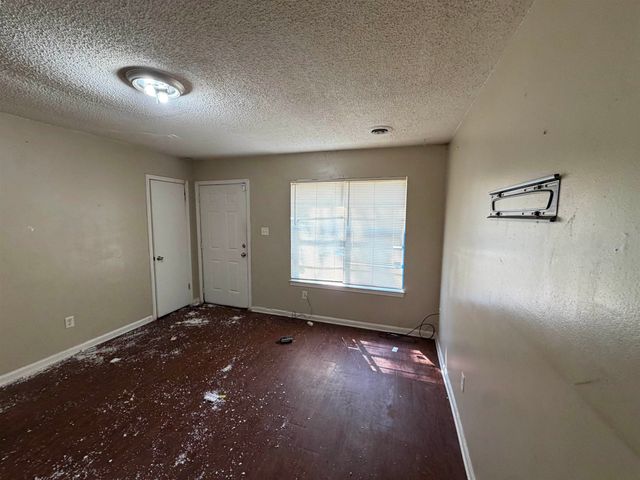 4474 SPRING GLEN DR, Memphis, TN 38128