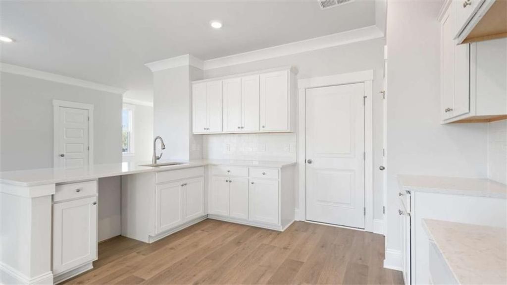 5449 Baybrook Circle, South Fulton, GA 30349