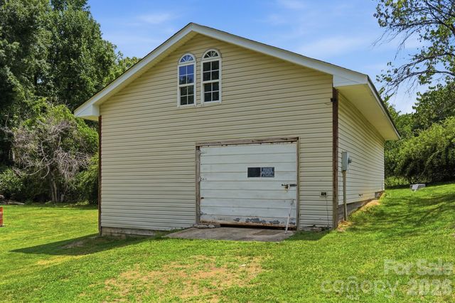 928 Oval Street, Kannapolis, NC 28081